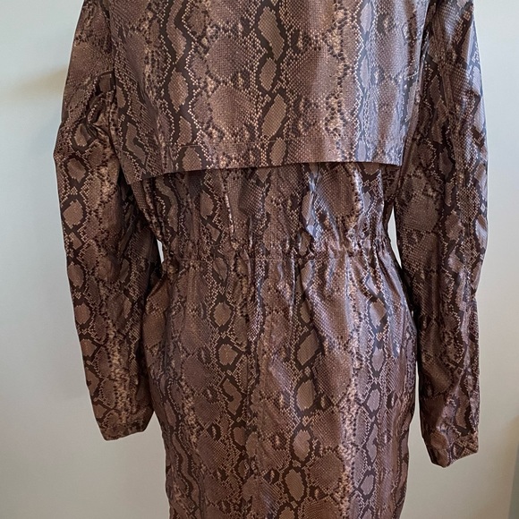 Michael Kors women’s python jacket - Picture 3 of 3
